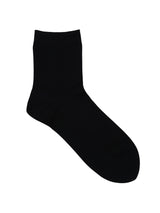 【Tabio】Logo Embroidery Socks