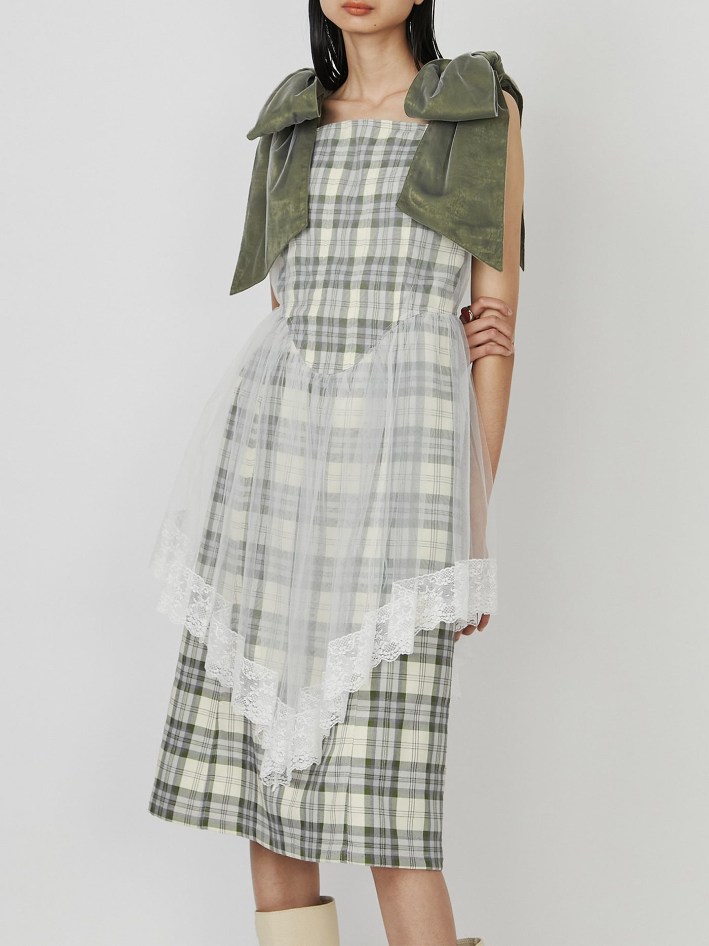 女性が喜ぶ♪ DRESS VEILED ホワイト 新品未使用 パメオポーズ ワンピース