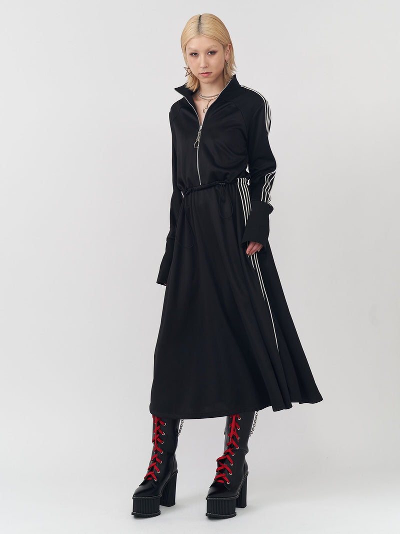 購入後着用しない為出品しますPAMEO POSE Side Line Jersey Dress